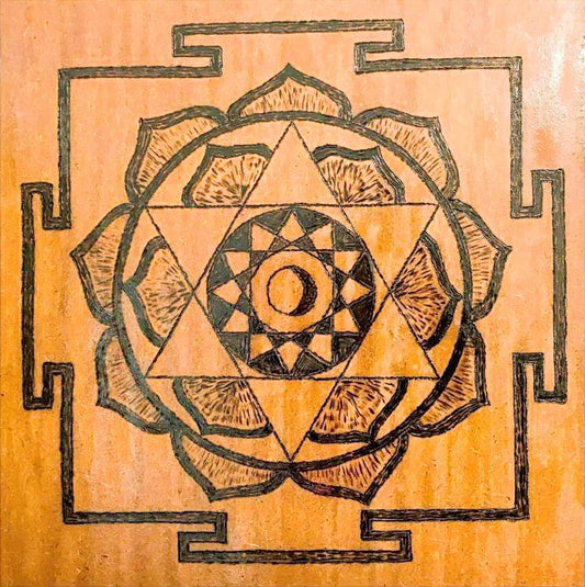Yantra Lunii - Pirogravură pe lemn